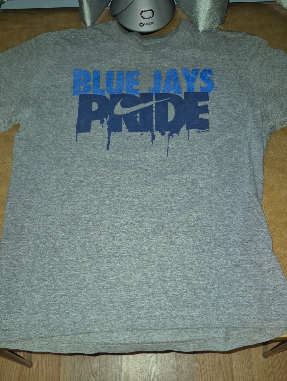 Mens Nike Gray Tee with Bold Blue 'BLUE JAYS PRIDE' Graphic..size L